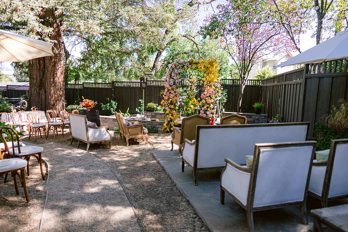 An Intimate Affair in the Heart of Walnut Creek