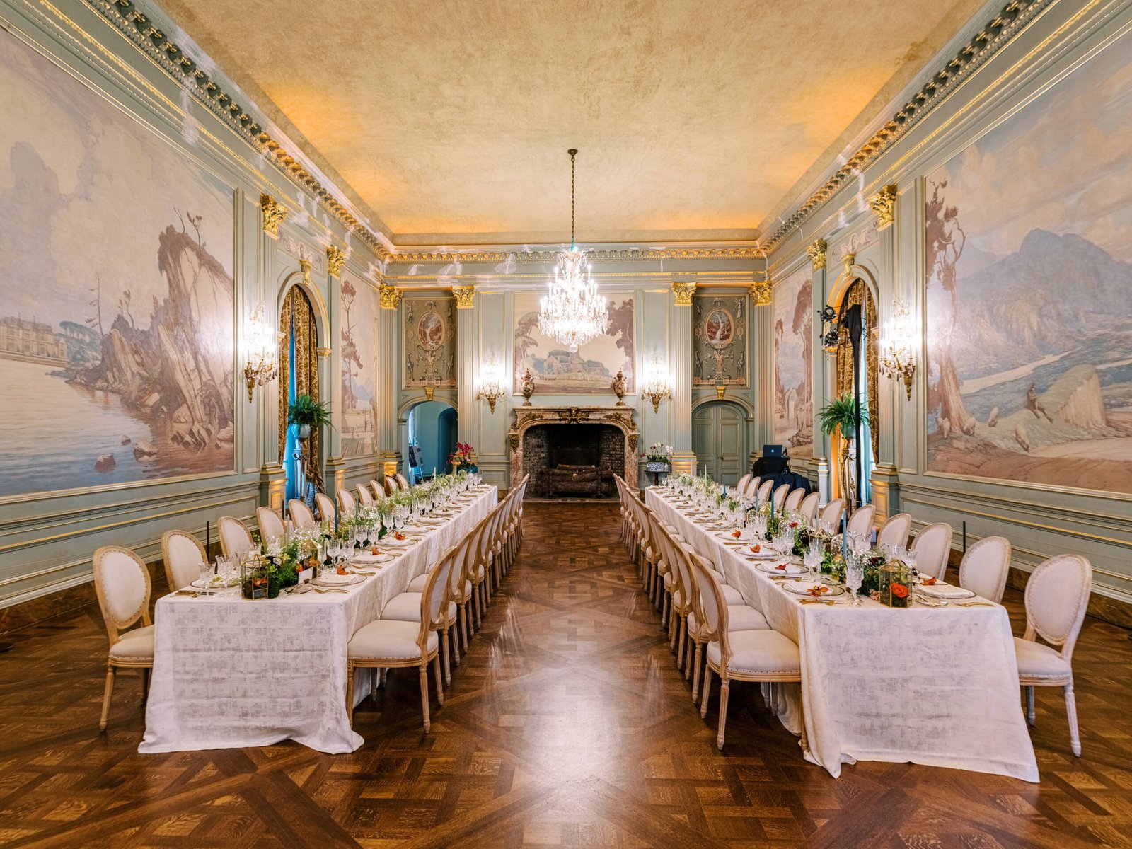 Elegant Business Dinner 